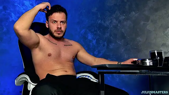 juliusmasters online show from February 26, 2026, 8:30 pm