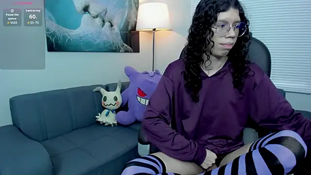 Angel Dust18 online show from September 13, 2025, 2:17 pm