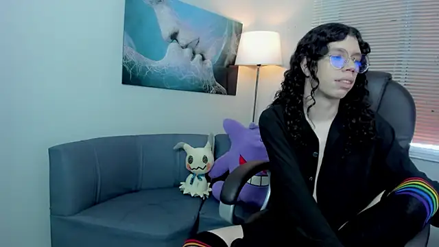 Angel Dust18 online show from November 4, 2025, 3:00 pm