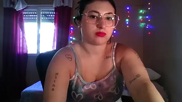 imsohornydacom online show from February 6, 2026, 6:33 pm