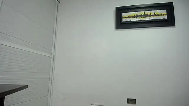 Snapshot of dayadubey_ chatting on March 12, 2025, 10:05 am dayadubey online show from March 12, 2025, 10:05 am