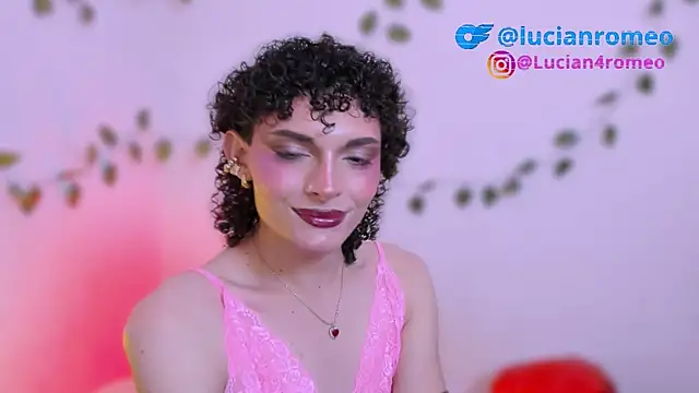 Snapshot of lucianromero chatting on December 29, 2024, 9:39 am lucianromero online show from December 29, 2024, 9:39 am