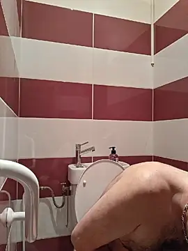 Snapshot of pachapeter chatting on April 8, 2026, 3:23 pm pachapeter online show from April 8, 2026, 3:23 pm