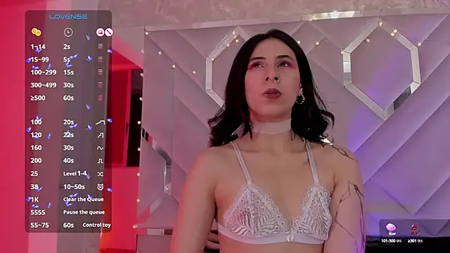 Snapshot of Sara_Foxx1 chatting on January 16, 2025, 12:34 am Sara Foxx1 online show from January 16, 2025, 12:34 am