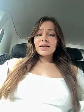 Snapshot of nicole111 chatting on October 7, 2025, 10:34 am nicole111 online show from October 7, 2025, 10:34 am