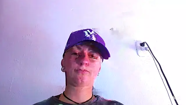 Snapshot of tomboyblue chatting on January 23, 2025, 7:29 pm tomboyblue online show from January 23, 2025, 7:29 pm