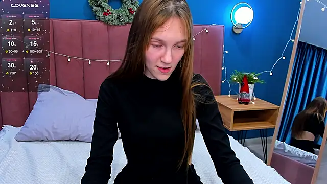 VanillaKelly online show from December 12, 2024, 7:19 am