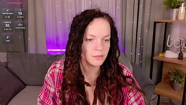 CoreyJane online show from October 5, 2025, 4:22 am