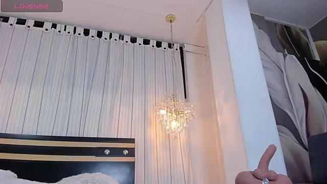 Snapshot of DahianaLincoln chatting on January 19, 2025, 7:58 pm DahianaLincoln online show from January 19, 2025, 7:58 pm