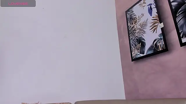 Snapshot of DahianaLincoln chatting on November 11, 2025, 4:51 pm DahianaLincoln online show from November 11, 2025, 4:51 pm