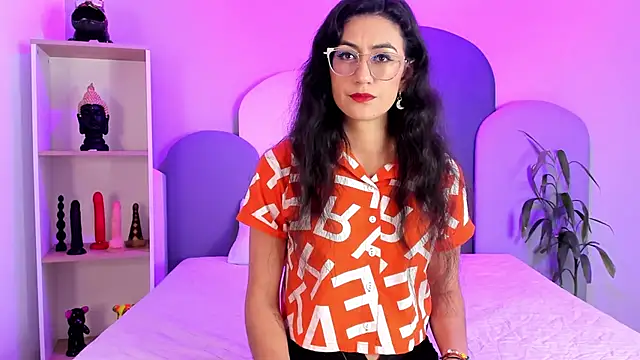 SophieGomez22 online show from February 27, 2026, 11:43 am