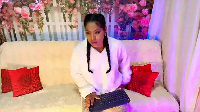 Snapshot of PaoL22 chatting on February 23, 2026, 4:32 am PaoL22 online show from February 23, 2026, 4:32 am