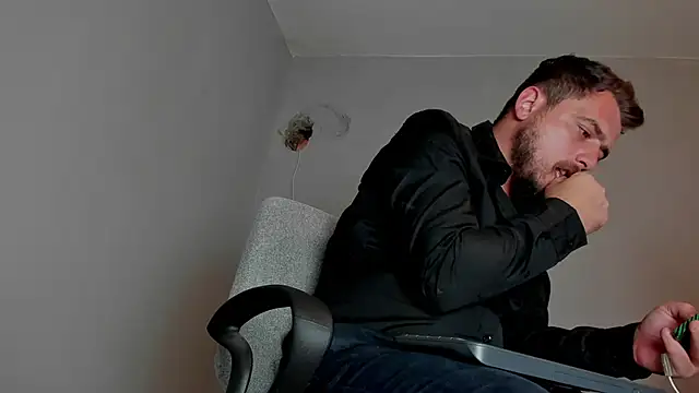 Master Mark Wayne online show from November 14, 2025, 12:42 am