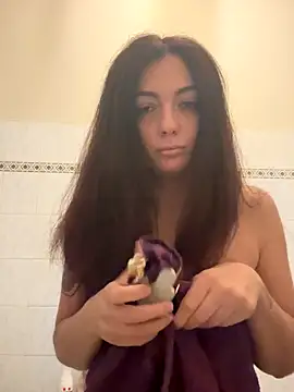 Snapshot of Strawberry_queen91 chatting on October 3, 2025, 1:19 pm Strawberry queen91 online show from October 3, 2025, 1:19 pm