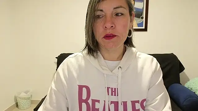 Lady breaks hearts online show from January 17, 2026, 10:20 am