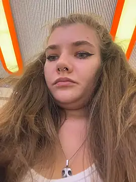 Holy Tereza online show from August 4, 2026, 3:47 pm