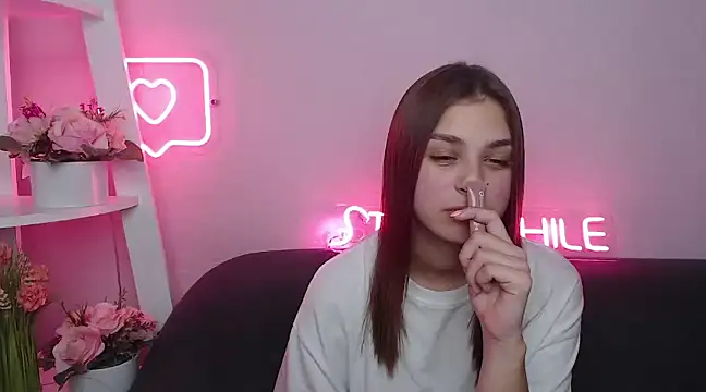 Snapshot of MilanaAngelAs chatting on January 11, 2025, 2:15 pm MilanaAngelAs online show from January 11, 2025, 2:15 pm