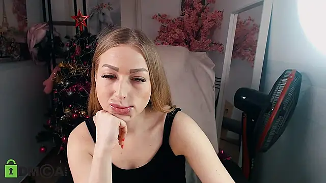 Snapshot of _KittyBoo chatting on January 14, 2025, 11:31 am KittyBoo online show from January 14, 2025, 11:31 am