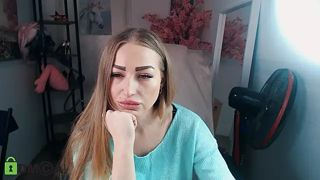 Snapshot of _KittyBoo chatting on January 31, 2025, 11:56 am KittyBoo online show from January 31, 2025, 11:56 am