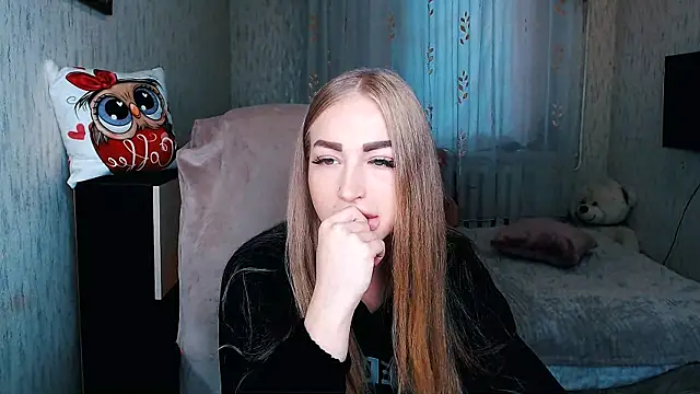 Snapshot of _KittyBoo chatting on September 21, 2025, 2:19 pm KittyBoo online show from September 21, 2025, 2:19 pm