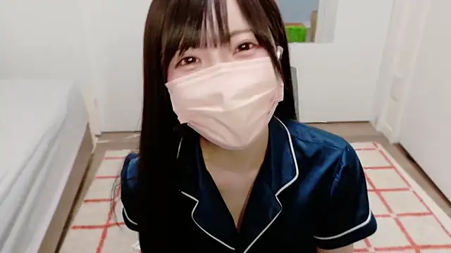  mi tsu ki  online show from March 2, 2025, 6:05 am