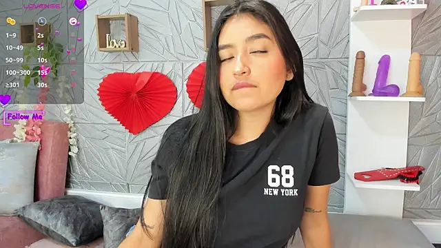 Snapshot of LilithKlain_ chatting on February 22, 2025, 1:24 pm LilithKlain online show from February 22, 2025, 1:24 pm