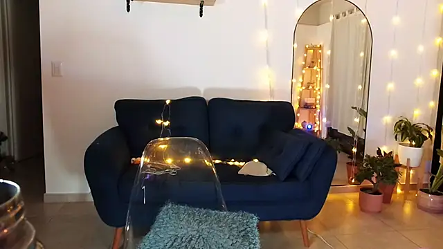 Snapshot of Melisa_cream chatting on January 6, 2025, 2:48 am Melisa cream online show from January 6, 2025, 2:48 am