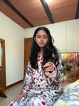 ViolettaSummer online show from April 14, 2026, 11:27 am