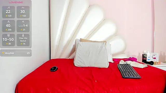 Snapshot of Lorena_Hawkins chatting on February 2, 2025, 4:32 pm Lorena Hawkins online show from February 2, 2025, 4:32 pm