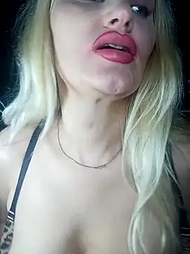 Freya Milf online show from February 3, 2026, 2:22 pm