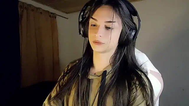 Dollbehavior  online show from February 21, 2026, 5:19 am