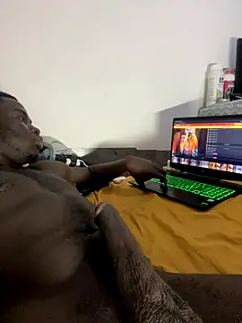 Snapshot of sbstick chatting on November 18, 2025, 3:45 am sbstick online show from November 18, 2025, 3:45 am