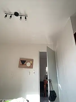 Snapshot of hotcoco28 chatting on February 3, 2025, 2:34 pm hotcoco28 online show from February 3, 2025, 2:34 pm