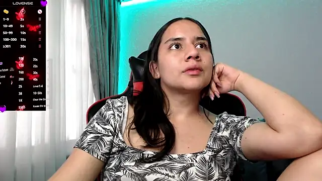 Snapshot of Lexyevans chatting on December 4, 2024, 8:51 pm Lexyevans online show from December 4, 2024, 8:51 pm