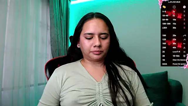 Snapshot of Lexyevans chatting on February 11, 2025, 10:18 pm Lexyevans online show from February 11, 2025, 10:18 pm