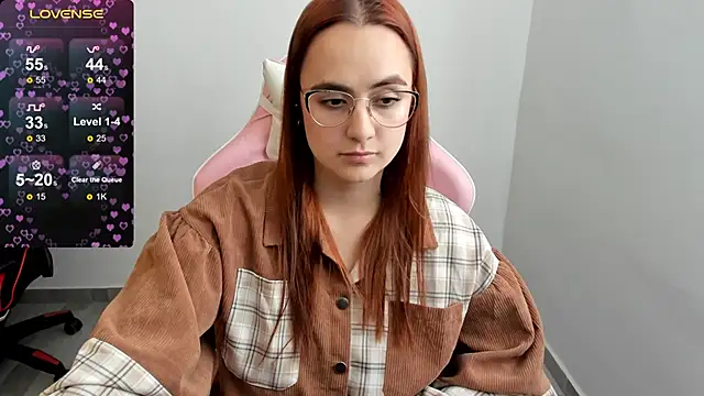 maryluna95 online show from January 23, 2025, 7:18 pm