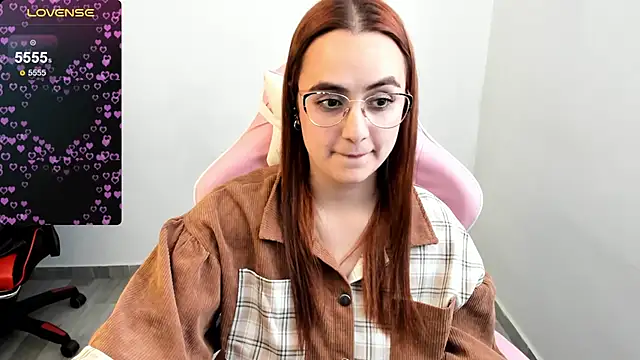 maryluna95 online show from January 23, 2025, 10:22 pm