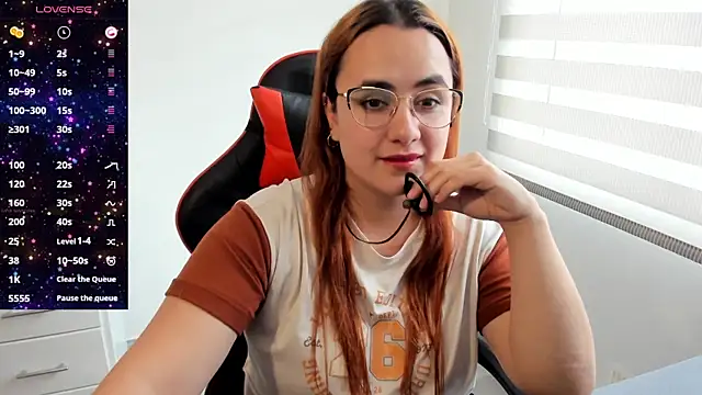 maryluna95 online show from September 24, 2025, 9:18 pm