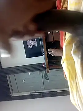 Snapshot of HARDBLACKBULL123 chatting on November 28, 2025, 8:00 pm HARDBLACKBULL123 online show from November 28, 2025, 8:00 pm