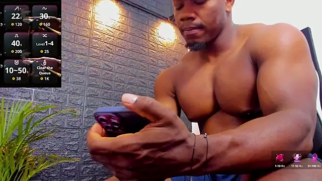 tommike online show from October 6, 2025, 11:29 am