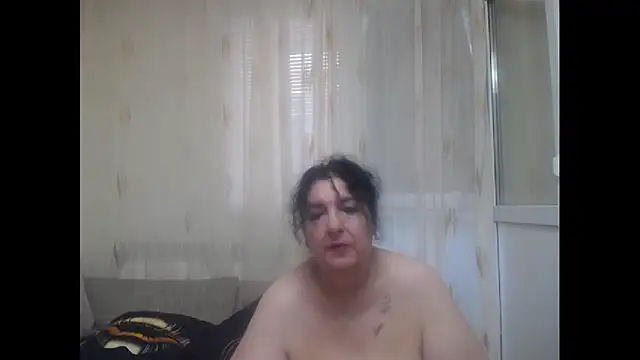 Snapshot of maturekorine chatting on June 26, 2026, 5:17 pm maturekorine online show from June 26, 2026, 5:17 pm