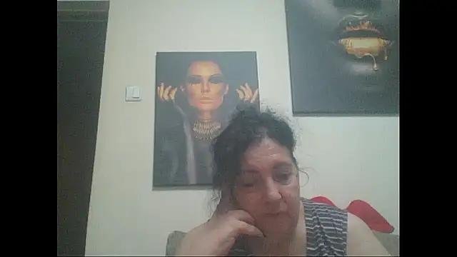 Snapshot of maturekorine chatting on July 15, 2026, 5:29 pm maturekorine online show from July 15, 2026, 5:29 pm
