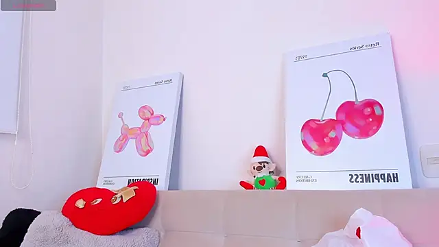 Snapshot of SofiaFerrer chatting on March 13, 2025, 11:16 pm SofiaFerrer online show from March 13, 2025, 11:16 pm