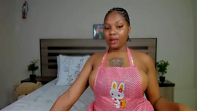 Snapshot of Renee-18 chatting on December 24, 2024, 8:11 am Renee-18 online show from December 24, 2024, 8:11 am