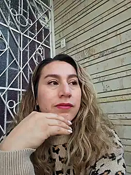 RubbyTaylor online show from October 18, 2025, 11:11 am