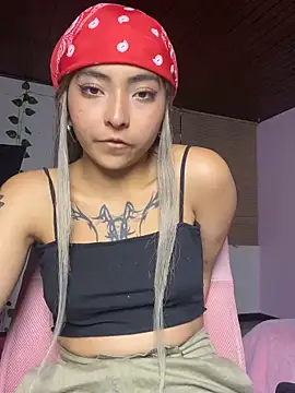 Snapshot of _Gothiccbitch_ chatting on January 11, 2025, 6:24 am Gothiccbitch online show from January 11, 2025, 6:24 am