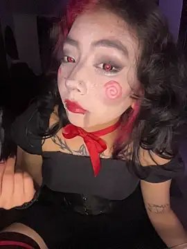 Snapshot of _Gothiccbitch_ chatting on October 28, 2025, 6:06 am Gothiccbitch online show from October 28, 2025, 6:06 am