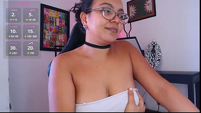 Snapshot of Rachell__420 chatting on April 20, 2026, 2:42 pm Rachell 420 online show from April 20, 2026, 2:42 pm