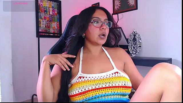 Snapshot of Rachell__420 chatting on April 27, 2026, 2:37 pm Rachell 420 online show from April 27, 2026, 2:37 pm