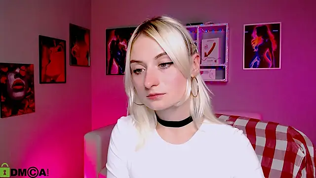 Snapshot of melisa_white1 chatting on October 8, 2025, 7:11 pm melisa white1 online show from October 8, 2025, 7:11 pm